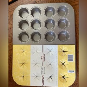 NWT Cuisinart mini muffin tray